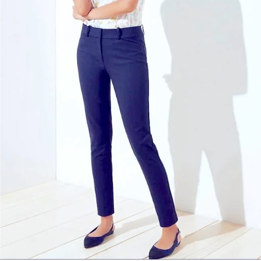 LOFT Marisa Skinny Navy Back Seam Pants